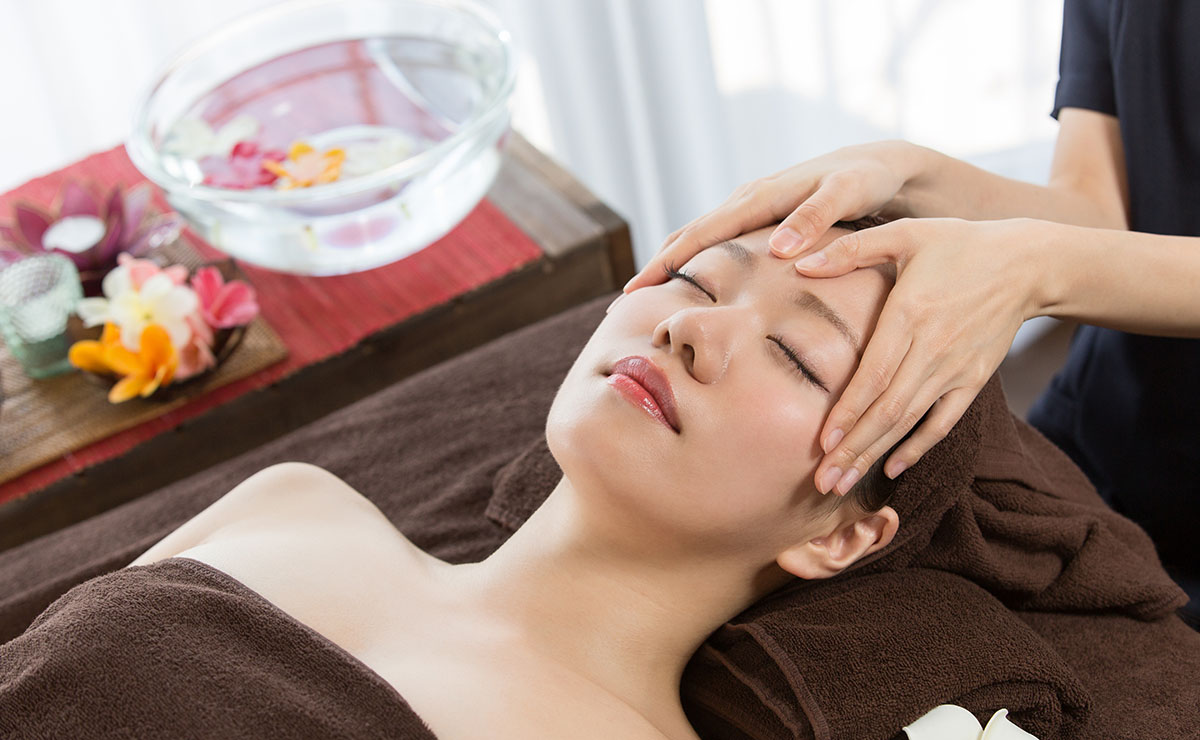 肌に寄り添うやさしいフェイシャルケア